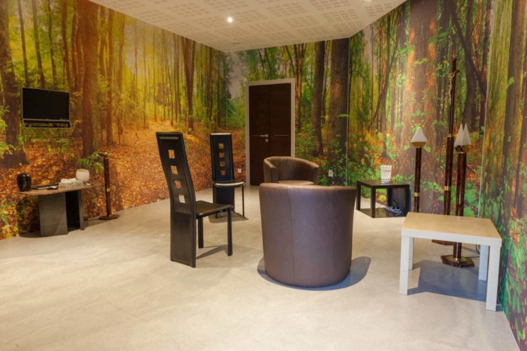 Le rôle essentiel de la chambre funéraire : un lieu de recueillement et de soutien à Pontarlier