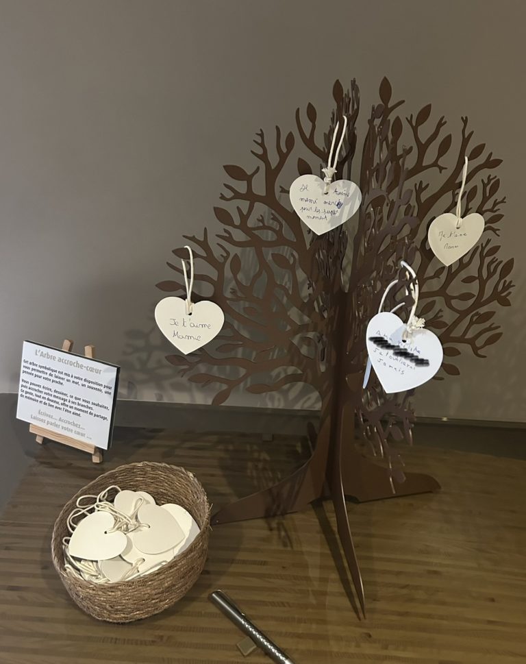 L’Arbre accroche-Coeur, encore une nouveauté chez POMPES FUNEBRES BDL de Pontarlier